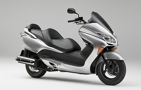 Honda Moped on Honda Reveals All New Forza Scooters