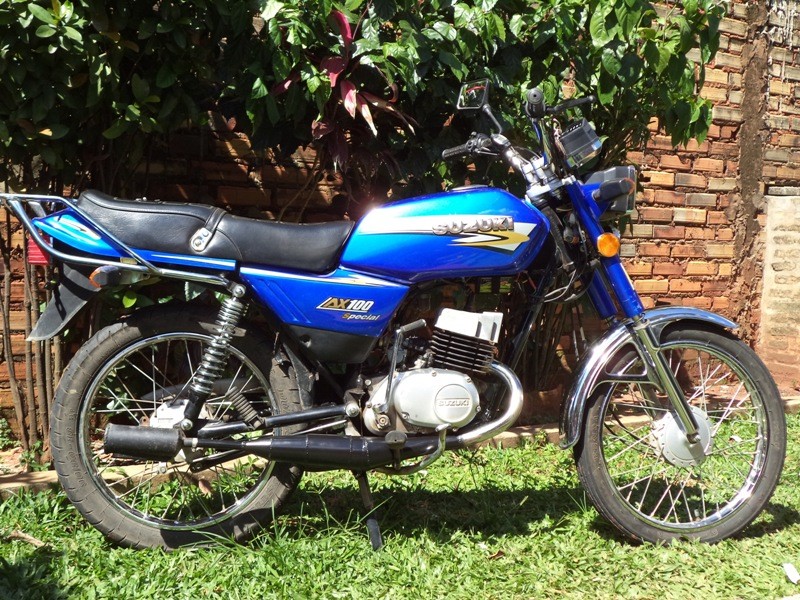 1996 Suzuki AX100