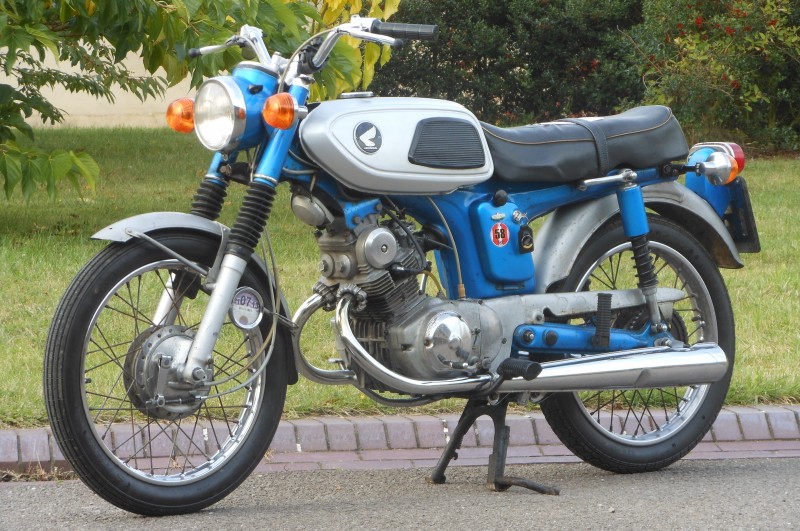1968 Honda SS125-A