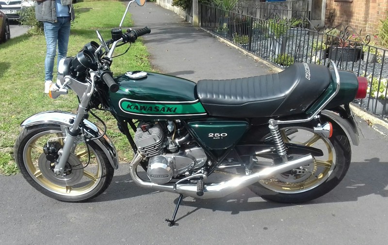 1974 Kawasaki S1B
